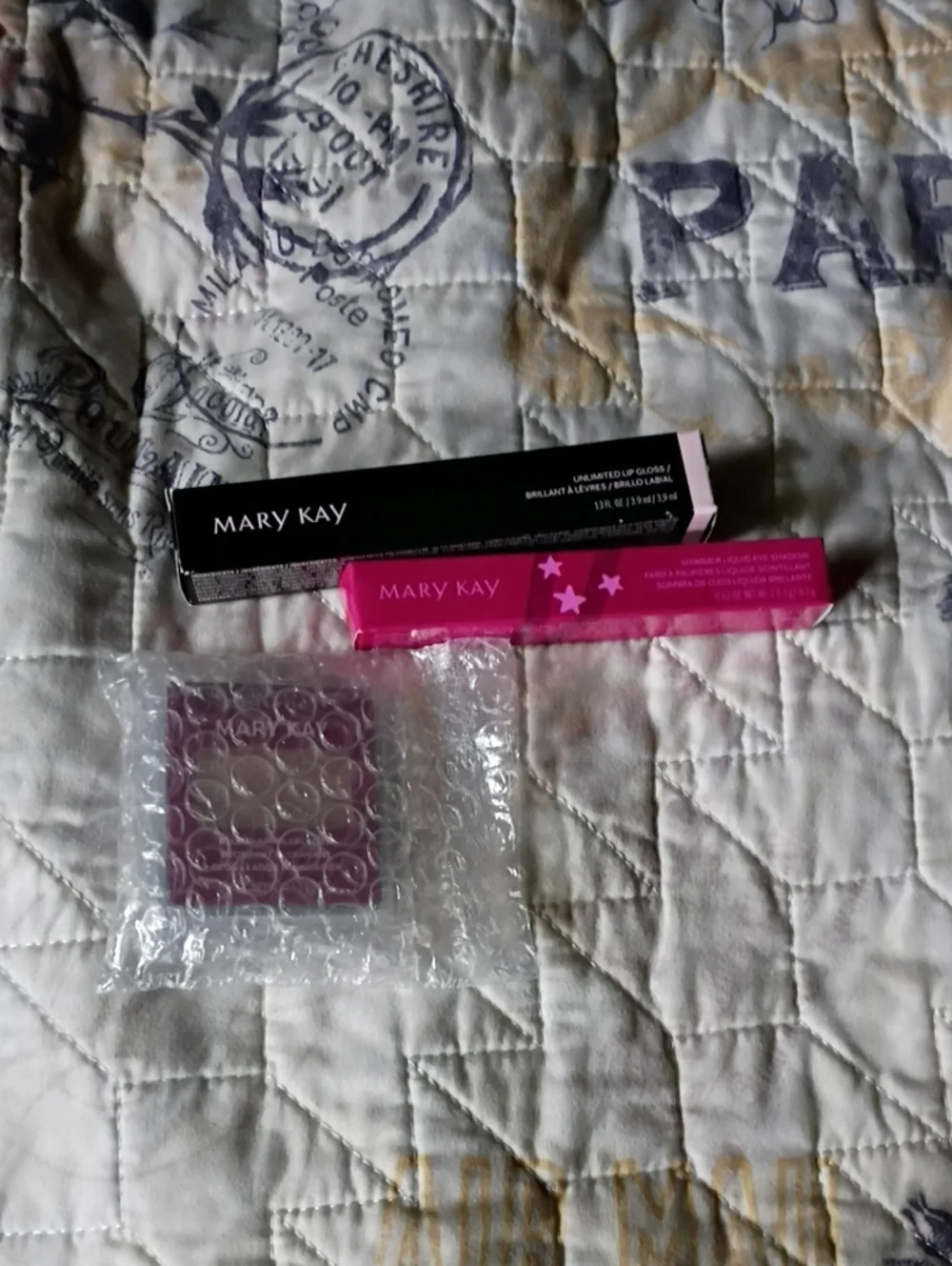 Mary Kay Lip Gloss, Eyeshadow Stick & Illuminating Bronzer Bundle